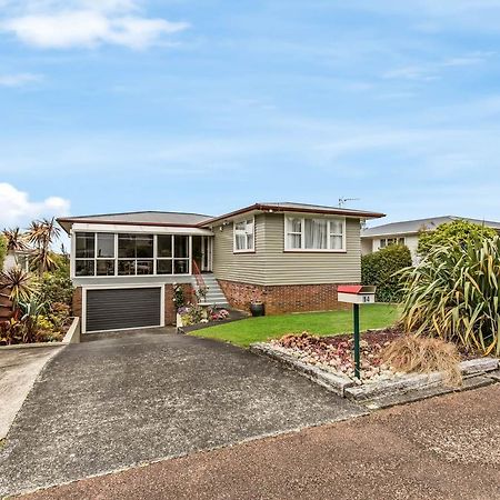New Windsor Super Cozy & Budgeting 3 Bdrm Holiday Home Auckland Bagian luar foto
